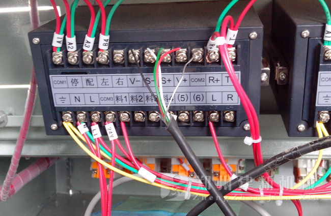 貴州畢節HZS90混凝土攪拌站現場(chǎng)案例