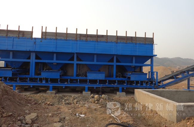 湖北薊春時(shí)產(chǎn)500噸穩定土拌和站現場(chǎng)案例