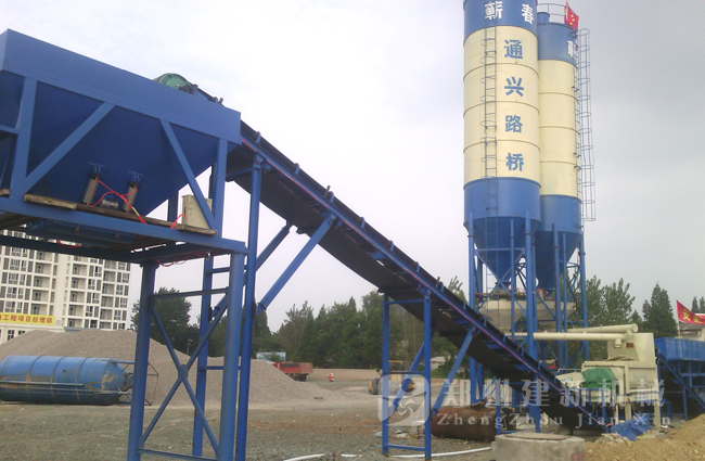 湖北武漢500穩定土拌和站現場(chǎng)案例