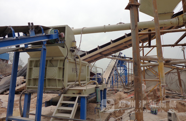 湖南長(cháng)沙300噸穩定土拌和站現場(chǎng)案例