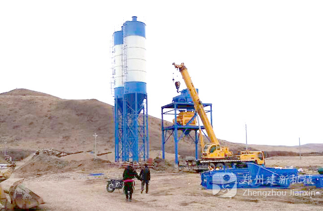 四川HZS120混凝土攪拌站設備安裝實(shí)例